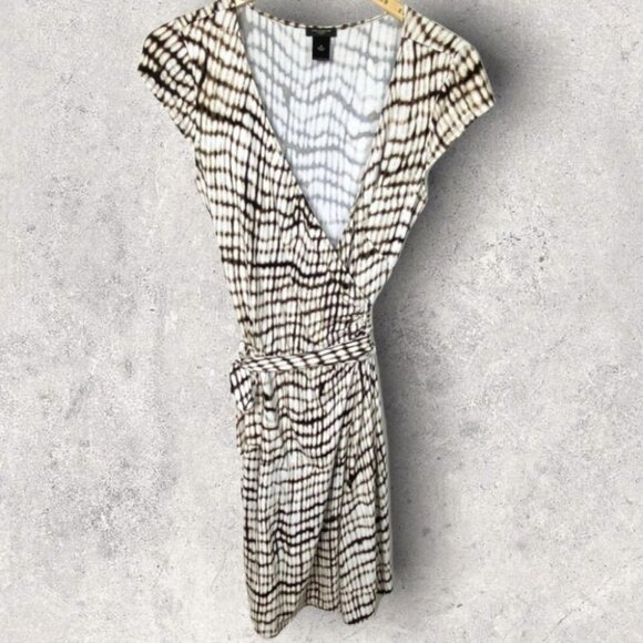 Ann Taylor Animal Print Wrap Dress Midi Belt‎ Tie Waist XS Brown White V-Neck - Picture 6 of 15